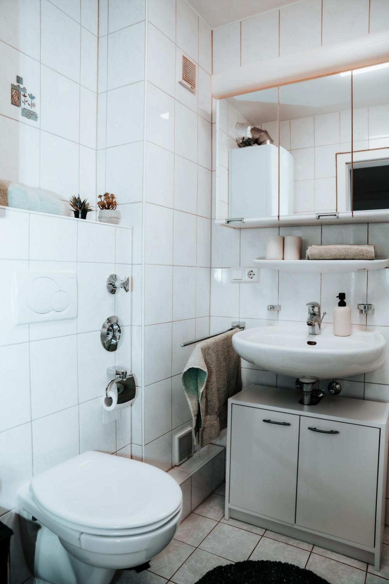 Ferienwohnung Ella - Direkt Am Bodensee Friedrichshafen Eksteriør bilde